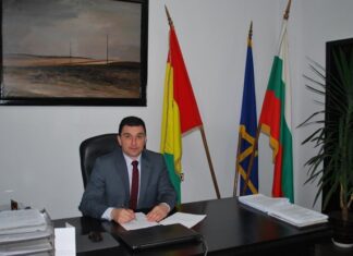 КМЕТЪТ НА ГЕН. ТОШЕВО С ИЗНЕСЕНА ПРИЕМНА В ЛЮЛЯКОВО