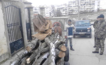 В ДЛС „ТЕРВЕЛ” ЗАДЪРЖАХА КАРУЦА И 7,5 КУБ. М ДЪРВА ЗА ОГРЕВ