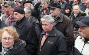 НЯМА ДА СЕ ДОПУСНЕ ОЩЕТЯВАНЕ НА БЪДЕЩИТЕ ПЕНСИОНЕРИ