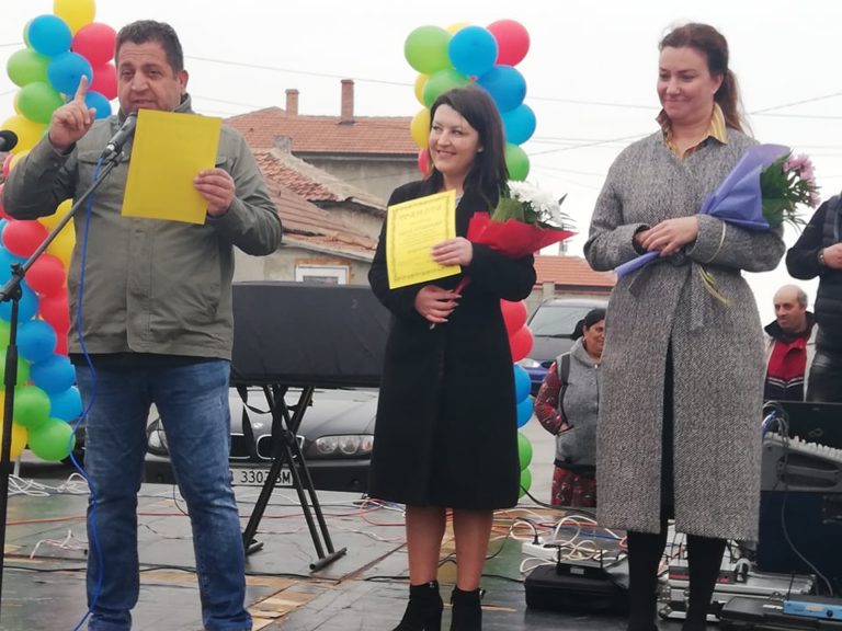 МЕЖДУНАРОДЕН ПРАЗНИК НА РОМИТЕ В КАВАРНА