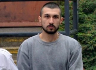 Майка и 3-месечно бебе заклани на Острова, задържаха нашенец за деянието