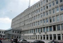 Еднолични търговци и земеделски стопани, избрали да се облагат като еднолични търговци, ползват отстъпка от 5% върху данъка си за довнасяне до 1 юни