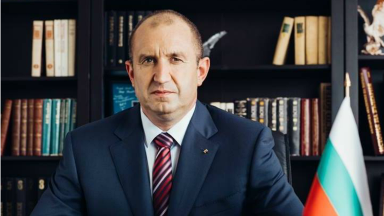 Радев: Протестът не е на мафията, а на българския народ! Промяната е неизбежна!
