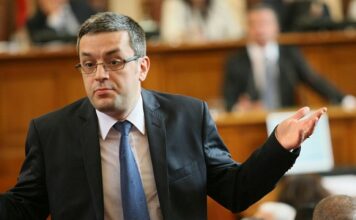 Остро! „Конрад Аденауер“ към Биков: Сериозните медии в Германия не взимат пари за статии за България