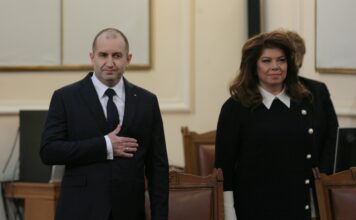 РУМЕН РАДЕВ СЪС СЪКРУШИТЕЛНА ПОБЕДА НАД АНАСТАС ГЕРДЖИКОВ И ЗА ВТОРИ ПЪТ Е ПРЕЗИДЕНТ НА РЕПУБЛИКА БЪЛГАРИЯ