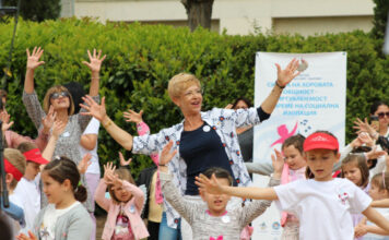 ДИРИГЕНТЪТ ВАЛЕНТИНА ГЕОРГИЕВА: БАЛЧИК ИМА МНОГО ТАЛАНТЛИВИ ДЕЦА