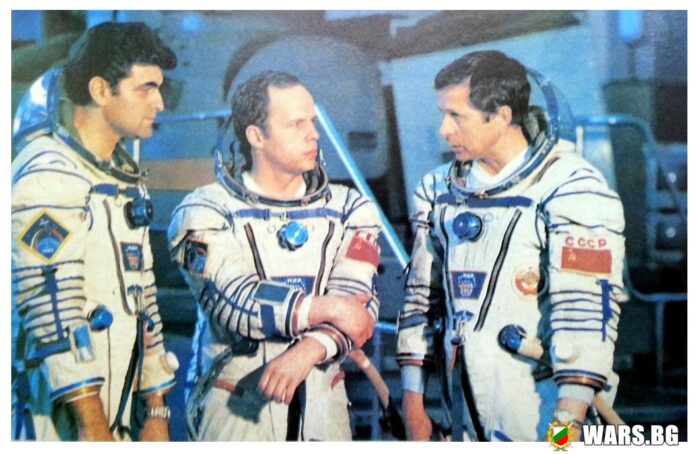 wars-bg-kosmos (1)