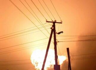 Мощни взривове унищожиха много западни танкове и бронетехника, пристигнали току-що в Украйна /ВИДЕО/