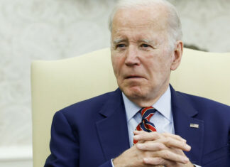 Fox News: Конгресмените поискаха Байдън да направи тест за когнитивни способности