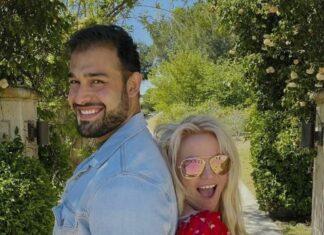 Бритни Спиърс се усамоти на остров /видео/