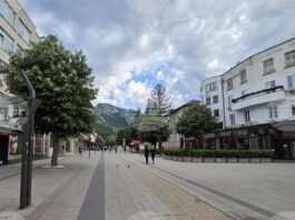 БТА :: Поради авария в центъра на Враца няма парно и топла вода до 19 декември, съобщава Топлофикация