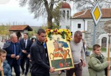 Болярово отбеляза празника си с шествие с икона на св. Димитър, фолклорна програма и кулинарно шоу
