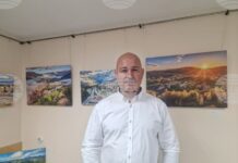 Трета самостоятелна фотоизложба, улавяща атмосферата на планината и нейната мистика, представи смолянчанинът Михаил Хубчев