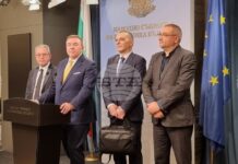 Съветът за съвместно управление взе решение за въвеждането на ротационно председателство на парламента, съобщи Костадин Ангелов