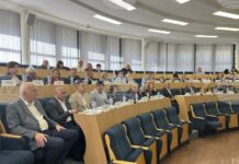 Община Димитровград ще подпомогне финансово даровити деца и двойки с репродуктивни проблеми, реши Общинският съвет