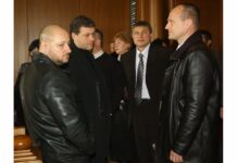 Прокуратурата ще плаща обезщетения на полицаите, които лежаха в затвора за смъртта на Чората