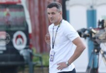 „Напълно заслужена победа срещу Берое“, каза наставникът на Локомотив София Станислав Генчев