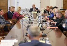 Министър Красимир Вълчев отговори на актуални въпроси, зададени му от народни представители от Комисията по образованието и науката