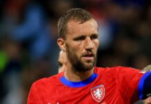 Чехия разпиля с лекота Гибралтар