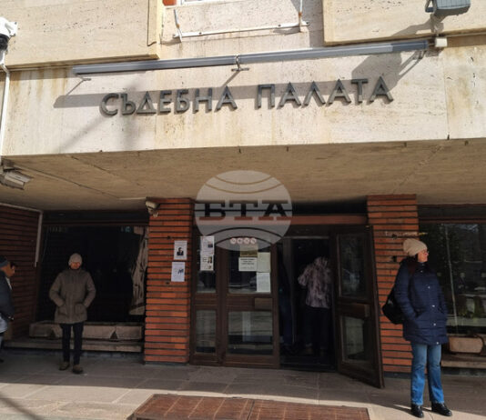 Съдът в Сливен постанови условна присъда за водача, прегазил свой съсед