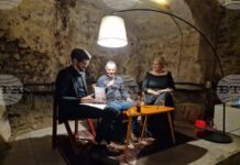 Писателят Галин Никифоров говори във Велико Търново за новия си роман „Бяла светлина“