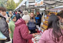 Фермерски продукти и авторски произведения на занаятчии от пет области на Югоизточна България бяха представени на изложение в Ямбол