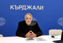 Вещите в къщите музеи са метафора на бита, битието и надскачането на битието от самите автори, смята доц. Петър Хаджинаков от Кърджали