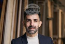 Художествена галерия – Казанлък отчита ръст на посещенията с над 20 процента през настоящата година, каза директорът д-р Пламен Петров