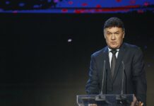 Валери Божинов подкрепи Борислав Михайлов