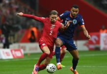 НА ЖИВО: Полша 1:0 Нидерландия, домакините поведоха след перфектна контраатака