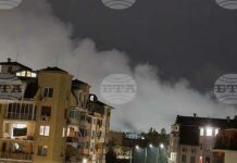 Изпарения и миризми от комините на дървопреработвателен завод във Велико Търново причиниха тревога на жителите на града тази вечер