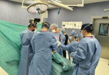 Ортопеди в ,Сърце и Мозък‘ поставиха индивидуално изработена тазобедрена става