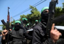 „Хамас“ връща на Израел тялото на убит през 2014 г. офицер