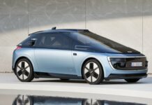 Балканският Илон Мъск показа 60 хърватски прототипа на роботизирани таксита