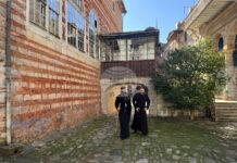 Зографският манастир отбелязва есенния празник на свети Георги