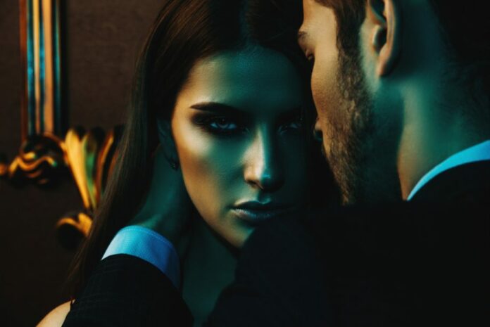 vozbuzhdayushchie-slova-v-sekse-920x614