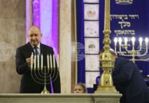 Президентът Румен Радев ще участва в церемония по запалване на свещите за Празника на светлината – Ханука