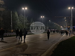 Протестиращи се изтеглят от центъра на София; Орлов мост, бул. „Цариградско шосе“ и кръстовището при Софийския университет са блокирани