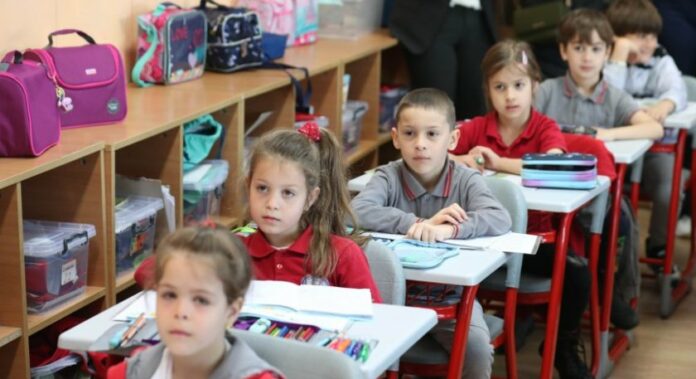 328b9eafc2094ecb9cb75c66990dfe81