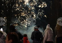 С празнична програма, местни ястия и пъстра заря Банско постави начало на зимния сезон