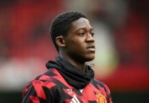 Манчестър Юнайтед не иска да продава Мейно, но може да го прати под наем