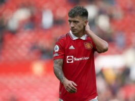 Лисандро Мартинес: Трябват ни победи, за да сме първи в класирането