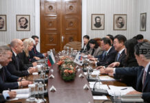 България има интерес да използва опита на Република Корея за повишаване на ефективността на публичната администрация, каза държавният глава