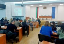 Директорите на общинските училища в Свищов и кметът на града Генчо Генчев обсъдиха държавния план – прием за учебната 2026/2027 година