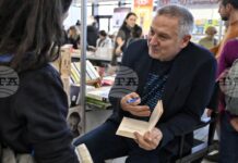 За мен е важно текстовете, които пиша, да носят смисъл и утеха на хората, каза пред БТА писателят Георги Господинов