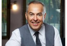 Вучич опитва да язди много коне – да е добре със САЩ, Русия, Китай, и рискува всички да го ритнат