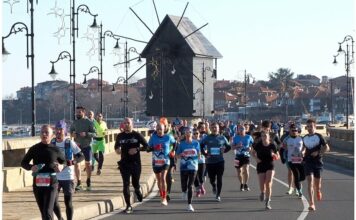 Маратонец ще бяха 21 км назад