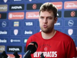 Добър мач на Александър Везенков, но шеста загуба за „Олимпиакос“ в Евролигата