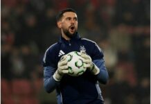 Димитър Митов се сбогува с Лигата на конференциите с 0:3