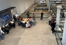 Деца и младежи със синдром на Даун участваха в творческа работилница, част от фестивала „Светлина и надежда“ на институт „Старинен Пловдив“